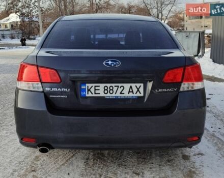 Серый Субару Легаси, объемом двигателя 2.5 л и пробегом 230 тыс. км за 8200 $, фото 1 на Automoto.ua