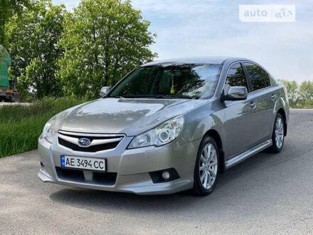 Субару Легасі 2010 в Дніпро (Дніпропетровську) на Automoto.ua Сірий Субару Легасі, объемом двигателя 2.5 л и пробегом 195 тыс. км за 9300 $, фото 1 на Automoto.ua