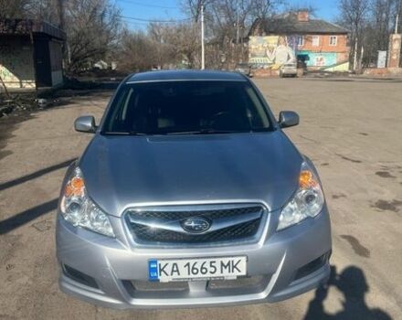 Сірий Субару Легасі, об'ємом двигуна 2.46 л та пробігом 170 тис. км за 9000 $, фото 1 на Automoto.ua