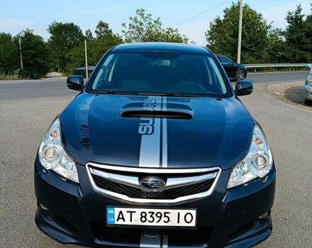 Серый Субару Легаси, объемом двигателя 2 л и пробегом 239 тыс. км за 7900 $, фото 1 на Automoto.ua