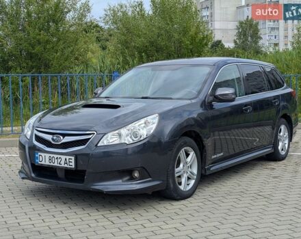 Сірий Субару Легасі, об'ємом двигуна 2 л та пробігом 203 тис. км за 5995 $, фото 1 на Automoto.ua