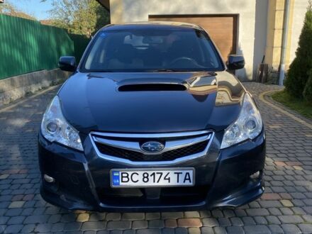 Сірий Субару Легасі, об'ємом двигуна 2 л та пробігом 255 тис. км за 6500 $, фото 1 на Automoto.ua