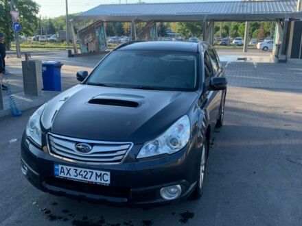 Сірий Субару Легасі, об'ємом двигуна 2 л та пробігом 190 тис. км за 8750 $, фото 1 на Automoto.ua