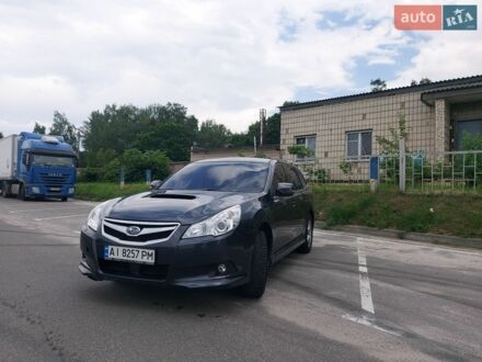 Серый Субару Легаси, объемом двигателя 2 л и пробегом 201 тыс. км за 8100 $, фото 1 на Automoto.ua