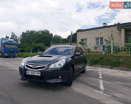 Серый Субару Легаси, объемом двигателя 2 л и пробегом 201 тыс. км за 7900 $, фото 1 на Automoto.ua