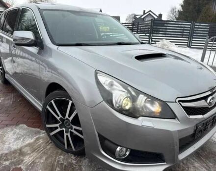 Серый Субару Легаси, объемом двигателя 2.5 л и пробегом 220 тыс. км за 9800 $, фото 1 на Automoto.ua