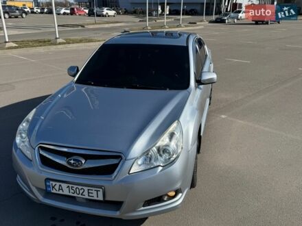 Сірий Субару Легасі, об'ємом двигуна 2.5 л та пробігом 248 тис. км за 7400 $, фото 1 на Automoto.ua