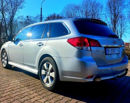 Серый Субару Легаси, объемом двигателя 2 л и пробегом 204 тыс. км за 9900 $, фото 1 на Automoto.ua