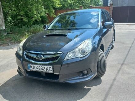 Субару Легасі 2012 у Києві на Automoto.ua Сірий Субару Легасі, об'ємом двигуна 2 л та пробігом 250 тис. км за 9900 $, фото 1 на Automoto.ua