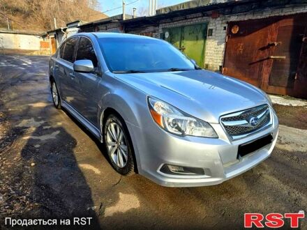 Сірий Субару Легасі, об'ємом двигуна 2.5 л та пробігом 220 тис. км за 7700 $, фото 1 на Automoto.ua