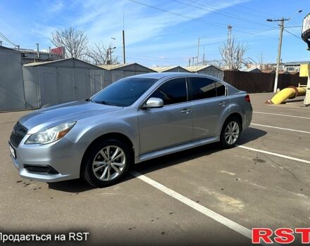 Серый Субару Легаси, объемом двигателя 2.5 л и пробегом 155 тыс. км за 11800 $, фото 1 на Automoto.ua