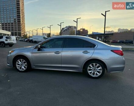 Серый Субару Легаси, объемом двигателя 2.5 л и пробегом 220 тыс. км за 11000 $, фото 1 на Automoto.ua