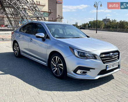 Серый Субару Легаси, объемом двигателя 2.5 л и пробегом 71 тыс. км за 15000 $, фото 1 на Automoto.ua