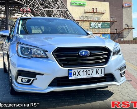 Серый Субару Легаси, объемом двигателя 2.5 л и пробегом 70 тыс. км за 16700 $, фото 1 на Automoto.ua
