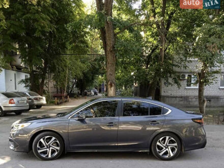 Серый Субару Легаси, объемом двигателя 2.5 л и пробегом 85 тыс. км за 17800 $, фото 1 на Automoto.ua
