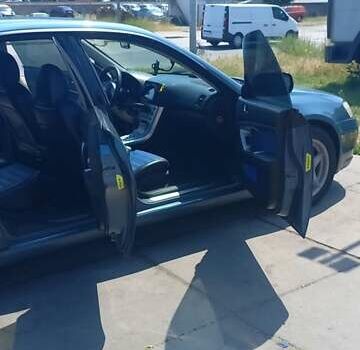 Синий Субару Легаси, объемом двигателя 1.99 л и пробегом 315 тыс. км за 5200 $, фото 3 на Automoto.ua