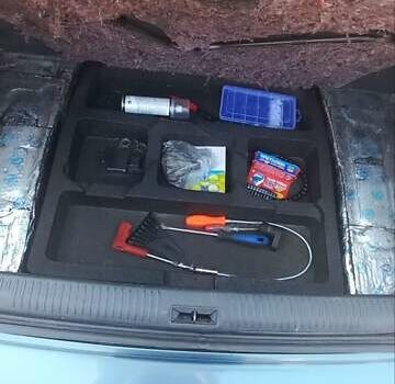 Синий Субару Легаси, объемом двигателя 1.99 л и пробегом 315 тыс. км за 5200 $, фото 19 на Automoto.ua