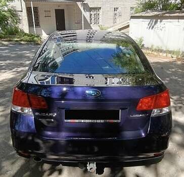 Синій Субару Легасі, об'ємом двигуна 2 л та пробігом 179 тис. км за 8600 $, фото 5 на Automoto.ua