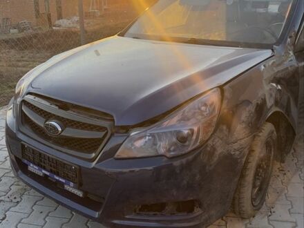 Синій Субару Легасі, об'ємом двигуна 2.5 л та пробігом 225 тис. км за 2000 $, фото 1 на Automoto.ua