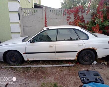 Зеленый Субару Легаси, объемом двигателя 1.5 л и пробегом 200 тыс. км за 2000 $, фото 2 на Automoto.ua