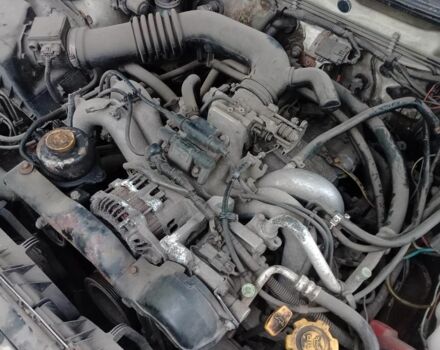 Зеленый Субару Легаси, объемом двигателя 1.5 л и пробегом 200 тыс. км за 2000 $, фото 5 на Automoto.ua