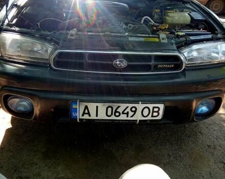 Зеленый Субару Легаси, объемом двигателя 2.5 л и пробегом 319 тыс. км за 3800 $, фото 1 на Automoto.ua