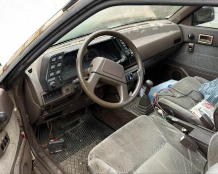 Бежевий Субару Леон, об'ємом двигуна 1.8 л та пробігом 3 тис. км за 550 $, фото 4 на Automoto.ua