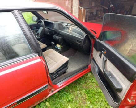 Субару Леон 1986 в Коломые на Automoto.ua Красный Субару Леон, объемом двигателя 1.8 л и пробегом 998 тыс. км за 850 $, фото 5 на Automoto.ua