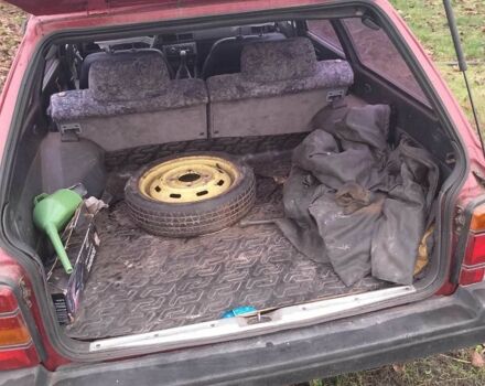 Красный Субару Леон, объемом двигателя 1.8 л и пробегом 333 тыс. км за 2400 $, фото 14 на Automoto.ua