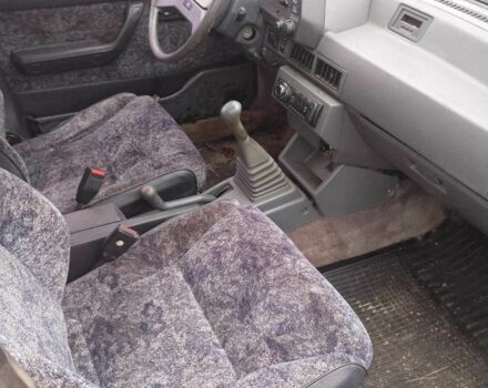 Красный Субару Леон, объемом двигателя 1.8 л и пробегом 333 тыс. км за 2400 $, фото 3 на Automoto.ua