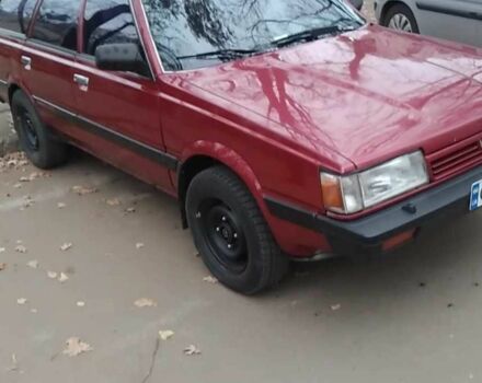 Красный Субару Леон, объемом двигателя 1.8 л и пробегом 333 тыс. км за 2400 $, фото 1 на Automoto.ua