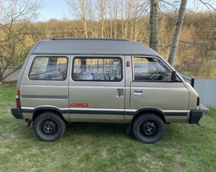 Бежевый Субару Либеро, объемом двигателя 1.2 л и пробегом 80 тыс. км за 6500 $, фото 4 на Automoto.ua