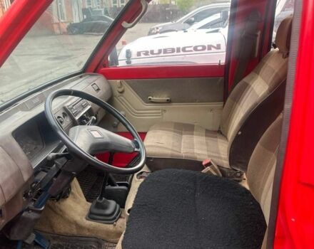 Красный Субару Либеро, объемом двигателя 0.09 л и пробегом 999 тыс. км за 2000 $, фото 2 на Automoto.ua