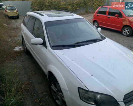 Білий Субару Аутбек, об'ємом двигуна 3 л та пробігом 111 тис. км за 2500 $, фото 6 на Automoto.ua