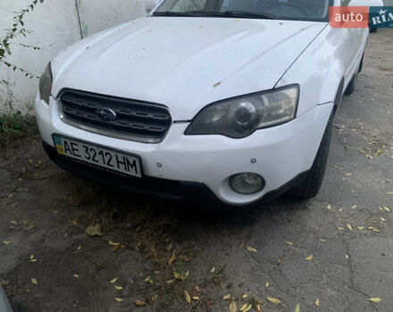 Білий Субару Аутбек, об'ємом двигуна 3 л та пробігом 111 тис. км за 2500 $, фото 8 на Automoto.ua