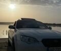 Белый Субару Аутбек, объемом двигателя 2.5 л и пробегом 227 тыс. км за 6200 $, фото 1 на Automoto.ua