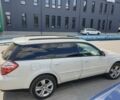 Білий Субару Аутбек, об'ємом двигуна 2 л та пробігом 250 тис. км за 4500 $, фото 3 на Automoto.ua