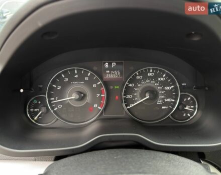Белый Субару Аутбек, объемом двигателя 2.46 л и пробегом 426 тыс. км за 7300 $, фото 12 на Automoto.ua