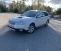 Білий Субару Аутбек, об'ємом двигуна 2 л та пробігом 355 тис. км за 8500 $, фото 1 на Automoto.ua