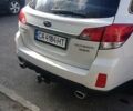 Субару Аутбек 2010 у Черкасах на Automoto.ua Білий Субару Аутбек, об'ємом двигуна 3.6 л та пробігом 297 тис. км за 9999 $, фото 7 на Automoto.ua