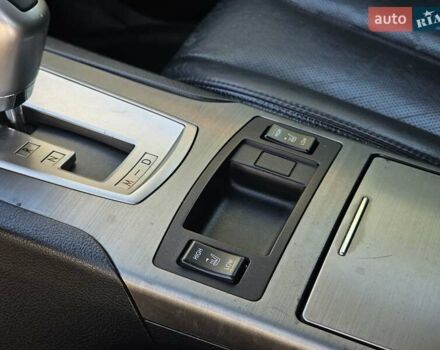 Білий Субару Аутбек, об'ємом двигуна 2.4 л та пробігом 265 тис. км за 8800 $, фото 11 на Automoto.ua