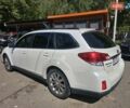 Білий Субару Аутбек, об'ємом двигуна 2.4 л та пробігом 265 тис. км за 8800 $, фото 6 на Automoto.ua