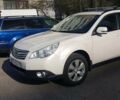 Білий Субару Аутбек, об'ємом двигуна 3.6 л та пробігом 297 тис. км за 9999 $, фото 1 на Automoto.ua