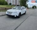Белый Субару Аутбек, объемом двигателя 2.46 л и пробегом 235 тыс. км за 11111 $, фото 1 на Automoto.ua