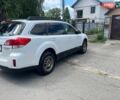 Білий Субару Аутбек, об'ємом двигуна 2.46 л та пробігом 250 тис. км за 6000 $, фото 3 на Automoto.ua