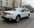 Белый Субару Аутбек, объемом двигателя 2.5 л и пробегом 304 тыс. км за 9700 $, фото 5 на Automoto.ua