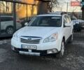 Белый Субару Аутбек, объемом двигателя 2.46 л и пробегом 312 тыс. км за 8900 $, фото 18 на Automoto.ua