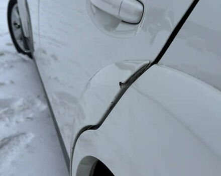 Білий Субару Аутбек, об'ємом двигуна 2.46 л та пробігом 210 тис. км за 8500 $, фото 8 на Automoto.ua