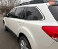 Белый Субару Аутбек, объемом двигателя 2.46 л и пробегом 312 тыс. км за 10000 $, фото 12 на Automoto.ua