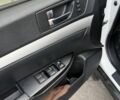 Белый Субару Аутбек, объемом двигателя 2.5 л и пробегом 304 тыс. км за 9700 $, фото 14 на Automoto.ua